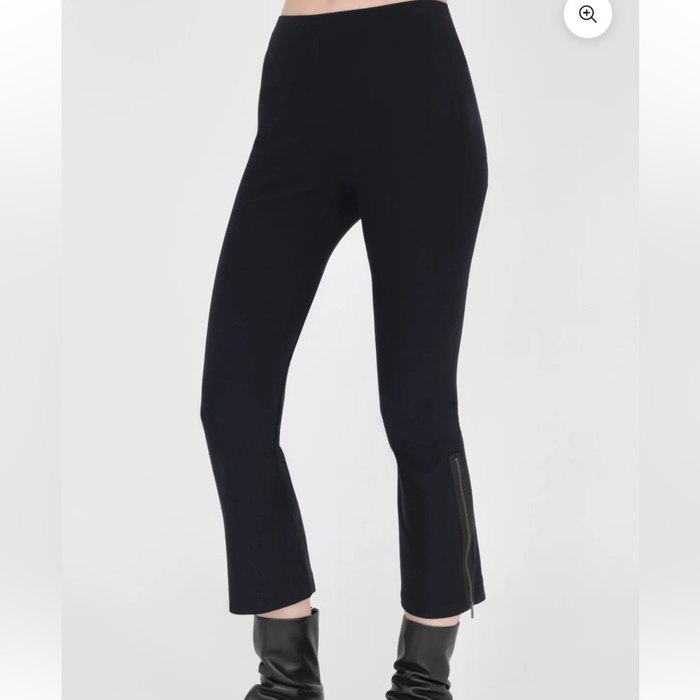 Elaine Kim Black Tech Stretch Flare Cropped Side Zip Mitra Core Pant size S